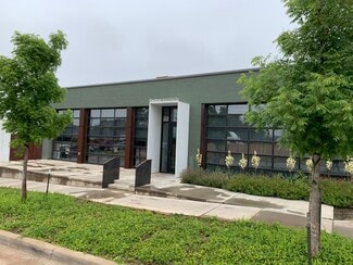 Plus de détails pour 323 NW 9th St, Oklahoma City, OK - Bureau à louer