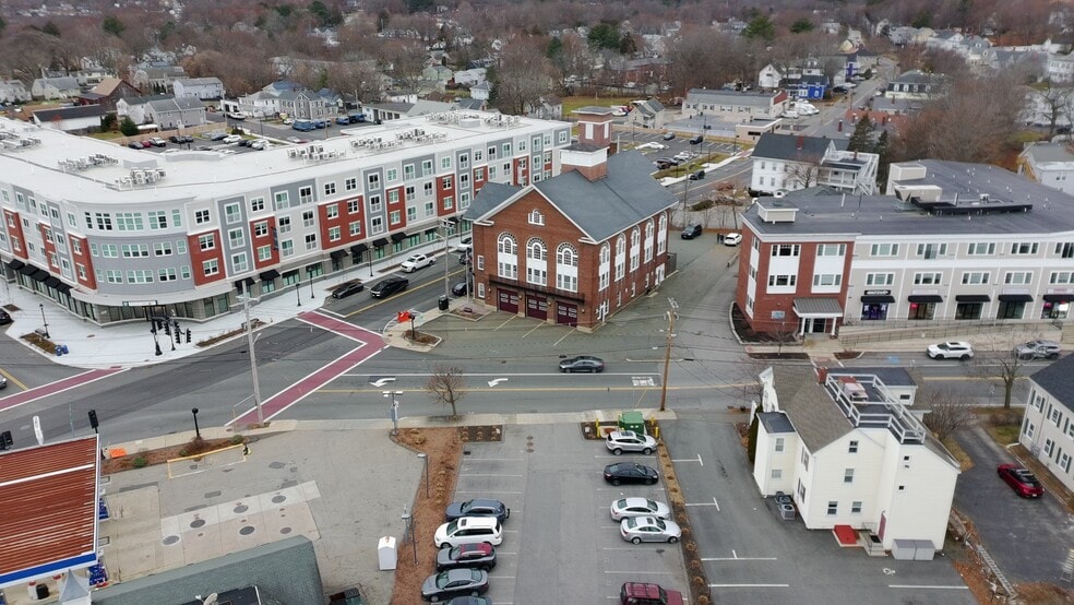 135 Maple St, Danvers, MA for sale - Building Photo - Image 3 of 4