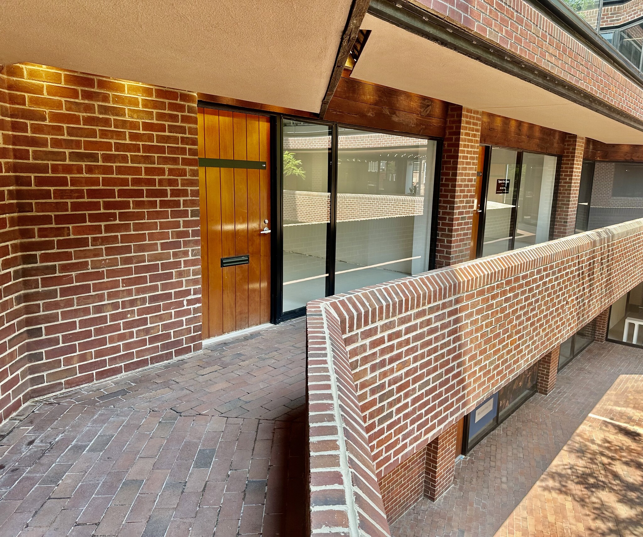 1054-1066 31st St NW, Washington, DC for lease Building Photo- Image 1 of 12