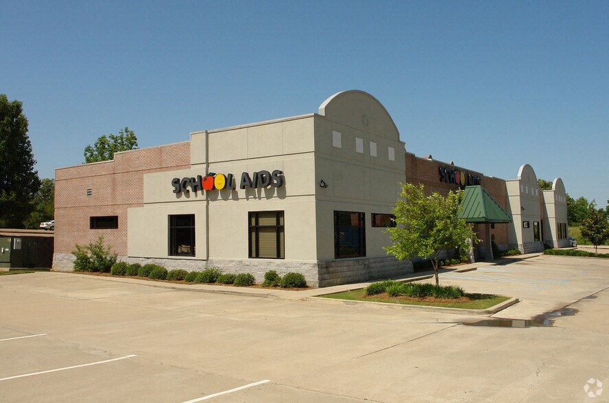 301 Orchard Ct, Ridgeland, MS for sale - Building Photo - Image 2 of 7