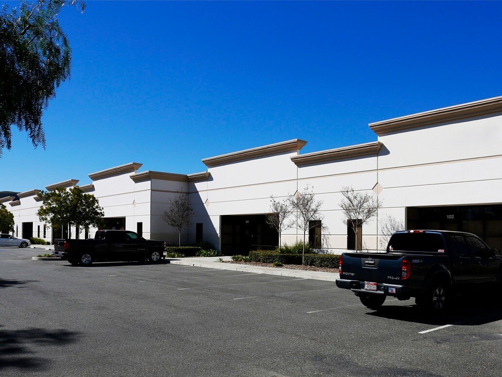 41571 Corning Pl, Murrieta, CA à louer Photo du bâtiment- Image 1 de 5