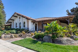 Plus de détails pour 7170 N Financial Dr, Fresno, CA - Bureau/Médical à louer