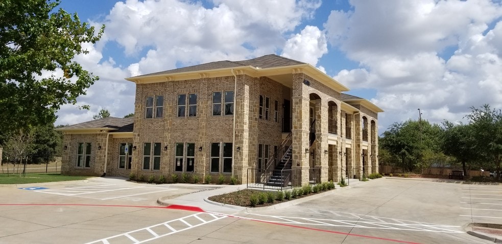 4600 Park Springs Blvd, Arlington, TX for lease - Building Photo - Image 2 of 8