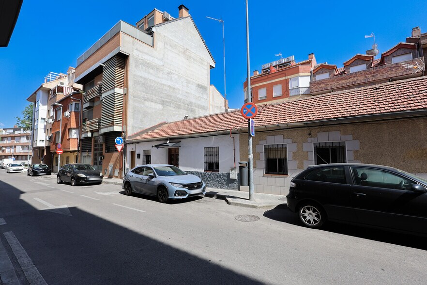 Calle la Coruña, Leganés, Madrid for sale - Building Photo - Image 2 of 7