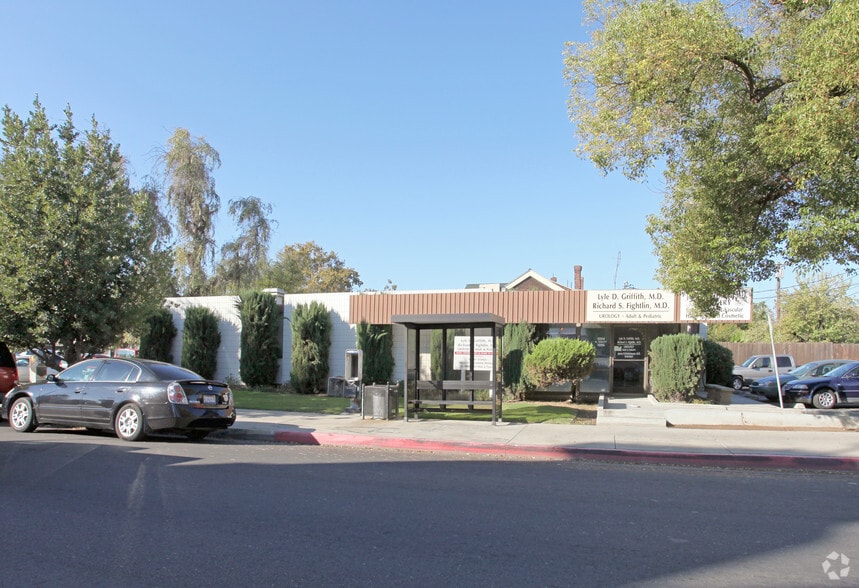 1004-1006 N Douty St, Hanford, CA for lease - Primary Photo - Image 1 of 12