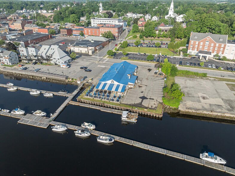 119 Commercial St, Bath, ME à vendre - Photo du bâtiment - Image 3 de 17