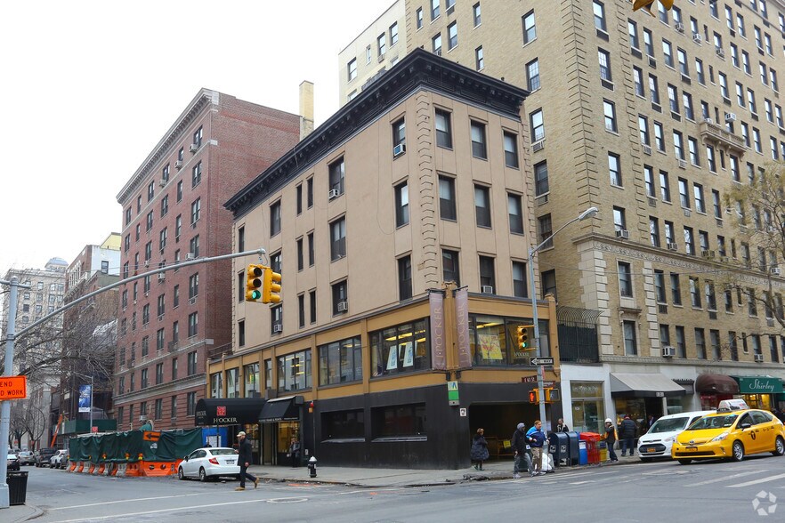 135 E 63rd St, New York, NY à louer - Photo du bâtiment - Image 1 de 8