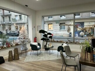 Plus de détails pour 19 Rue Des Déportés, Tours - Commerce de détail à louer