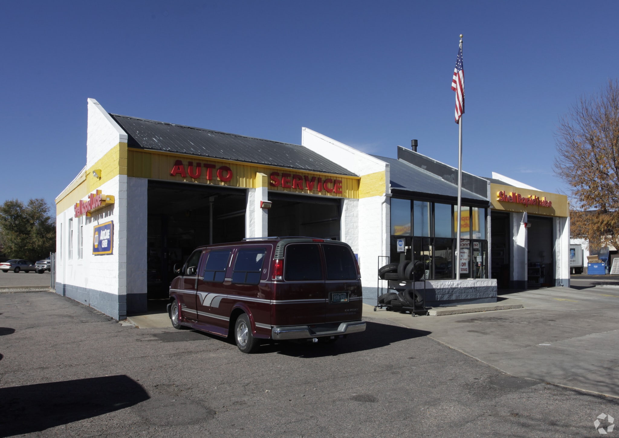 1301 S Sheridan Blvd, Lakewood, CO for lease Primary Photo- Image 1 of 7