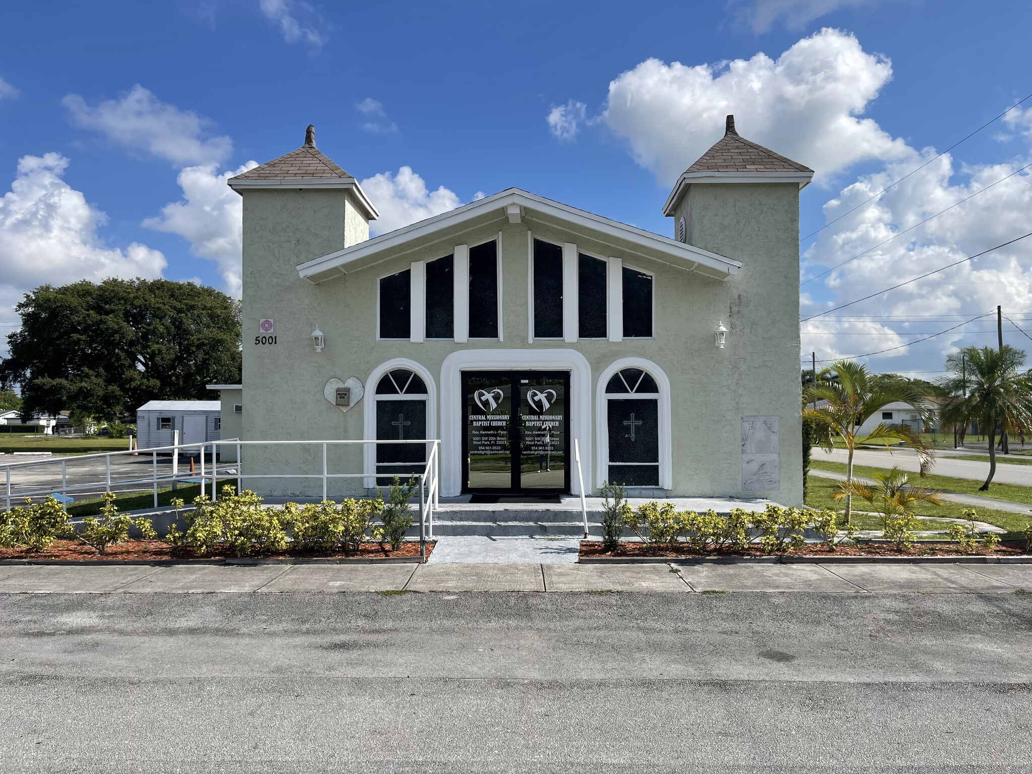 5001 Sw 20th St, West Park, FL for sale Primary Photo- Image 1 of 1