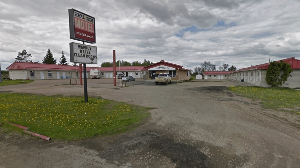 20904 Stony Plain Road, Edmonton, AB for lease - Building Photo - Image 2 of 2