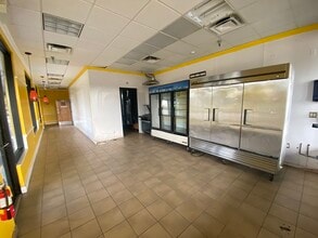 2845 N Military Trl, West Palm Beach, FL for lease Interior Photo- Image 2 of 4