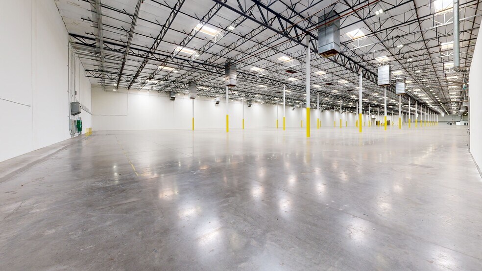 6825 W Buckeye Rd, Phoenix, AZ à louer - Numérisation 3D de Matterport - Image 3 de 8