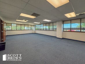 4401 N Interstate 35, Denton, TX for lease Building Photo- Image 2 of 4