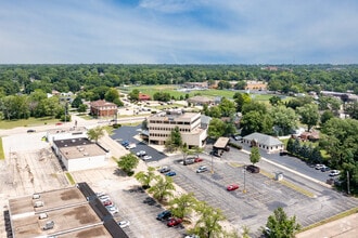 1100 W Glen Ave, Peoria, IL - AERIAL  map view