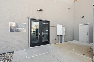 511 E 5th St, Waterloo, IA for lease Interior Photo- Image 2 of 11