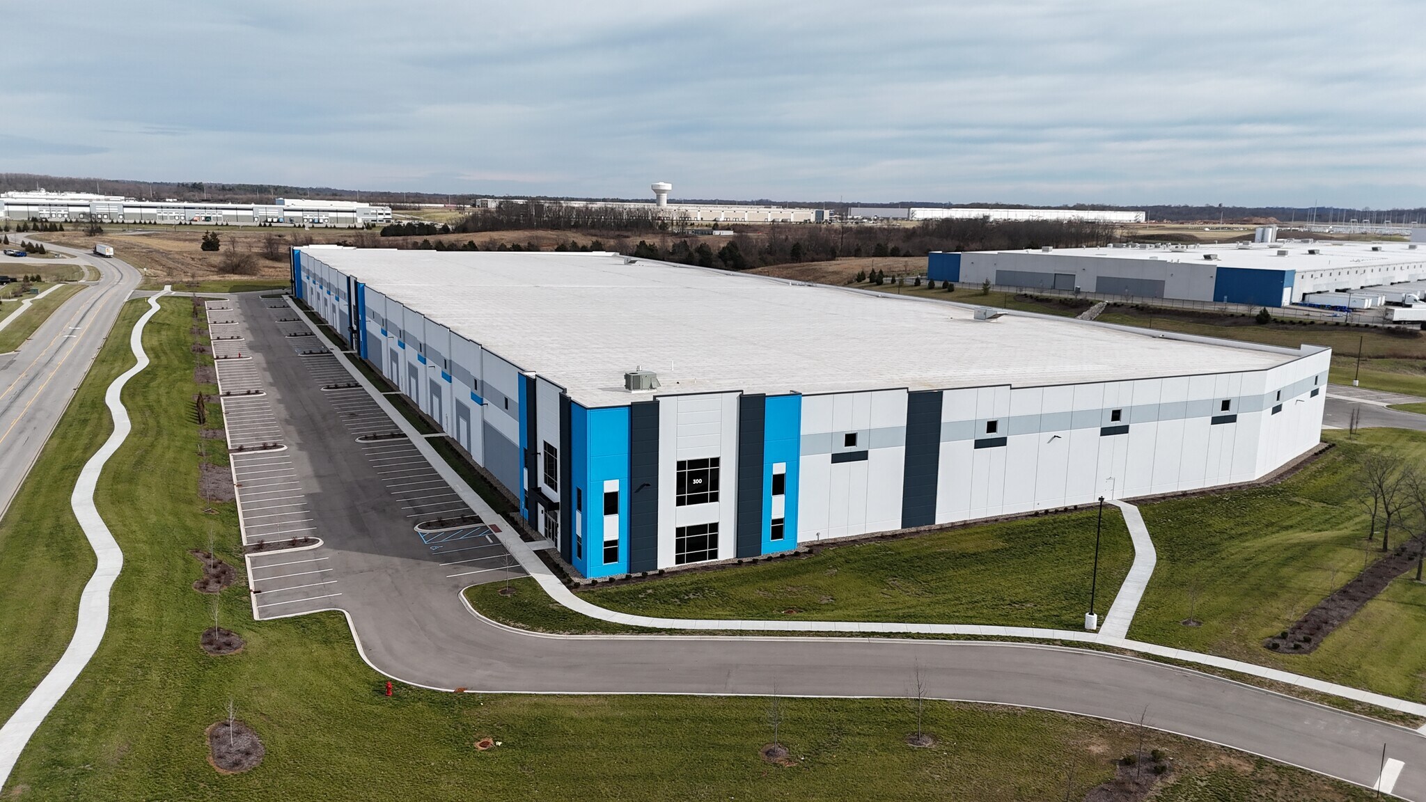 300 Logistics Ave, Jeffersonville, IN à louer Photo principale- Image 1 de 2