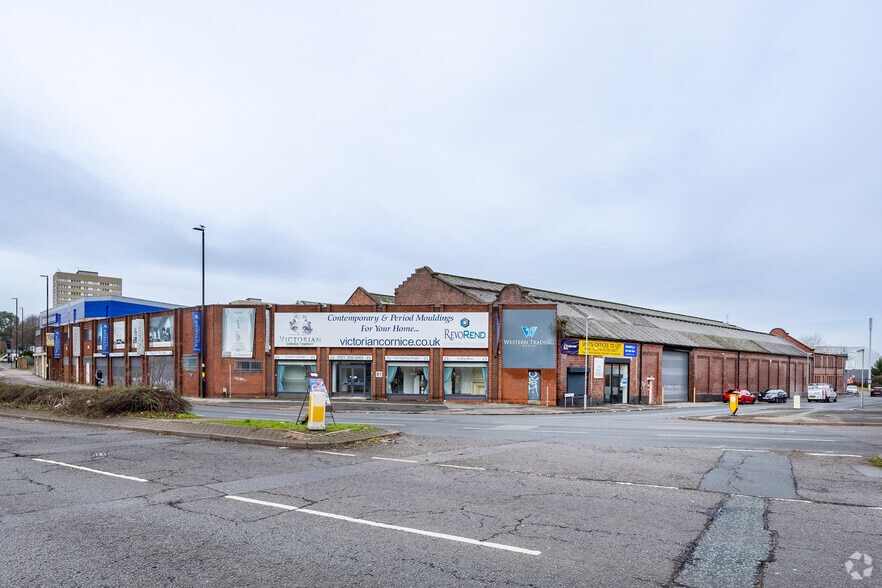 Miller St, Birmingham for lease - Primary Photo - Image 1 of 8