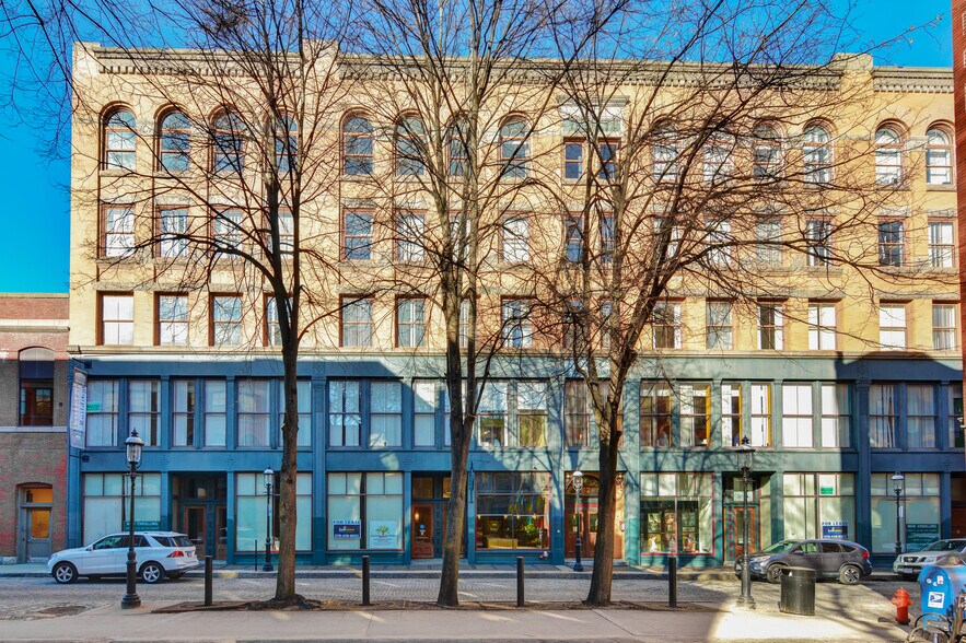 55-67 Middle St, Lowell, MA à louer - Photo du bâtiment - Image 3 de 8