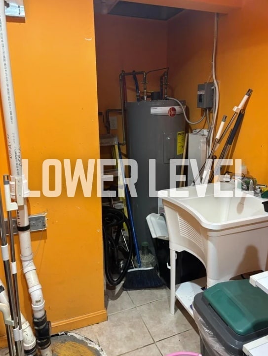 187 Warren St, Jersey City, NJ 07302 - Unit 2 -  - Interior Photo - Image 1 of 18