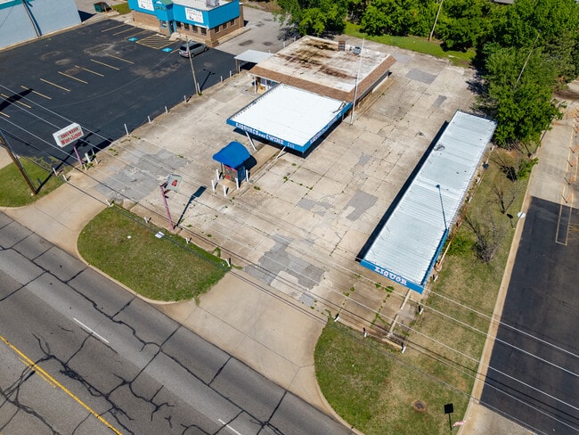 Plus de détails pour 400 S Air Depot Blvd, Oklahoma City, OK - Commerce de détail à vendre