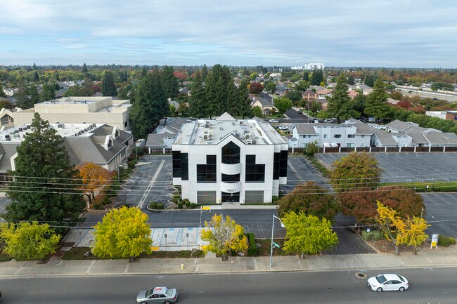 More details for 1501 Oakdale Rd, Modesto, CA - Office/Medical for Lease