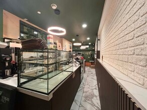 1059 Manhattan Ave, Brooklyn, NY à louer Photo intérieure- Image 1 de 7