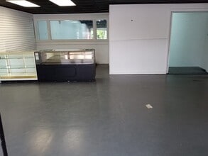 1921-1935 N William St, Goldsboro, NC à louer Photo intérieure- Image 2 de 7