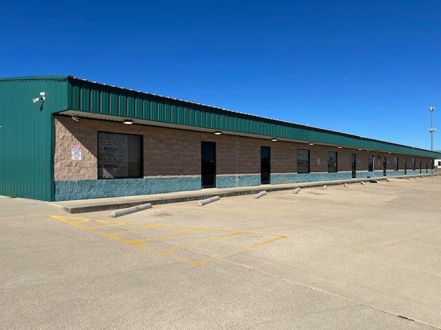 5920 S General Bruce Dr, Temple, TX à louer - Photo du bâtiment - Image 2 de 16