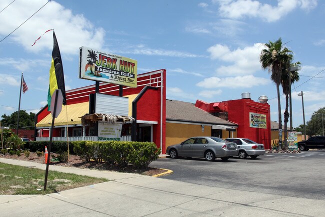 More details for 926 E Fowler Ave, Tampa, FL - Retail for Lease