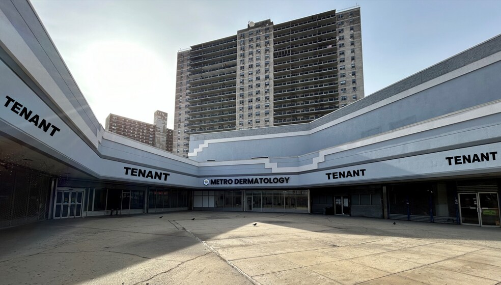 200-238 E 161st St, Bronx, NY à louer - Photo du bâtiment - Image 2 de 5