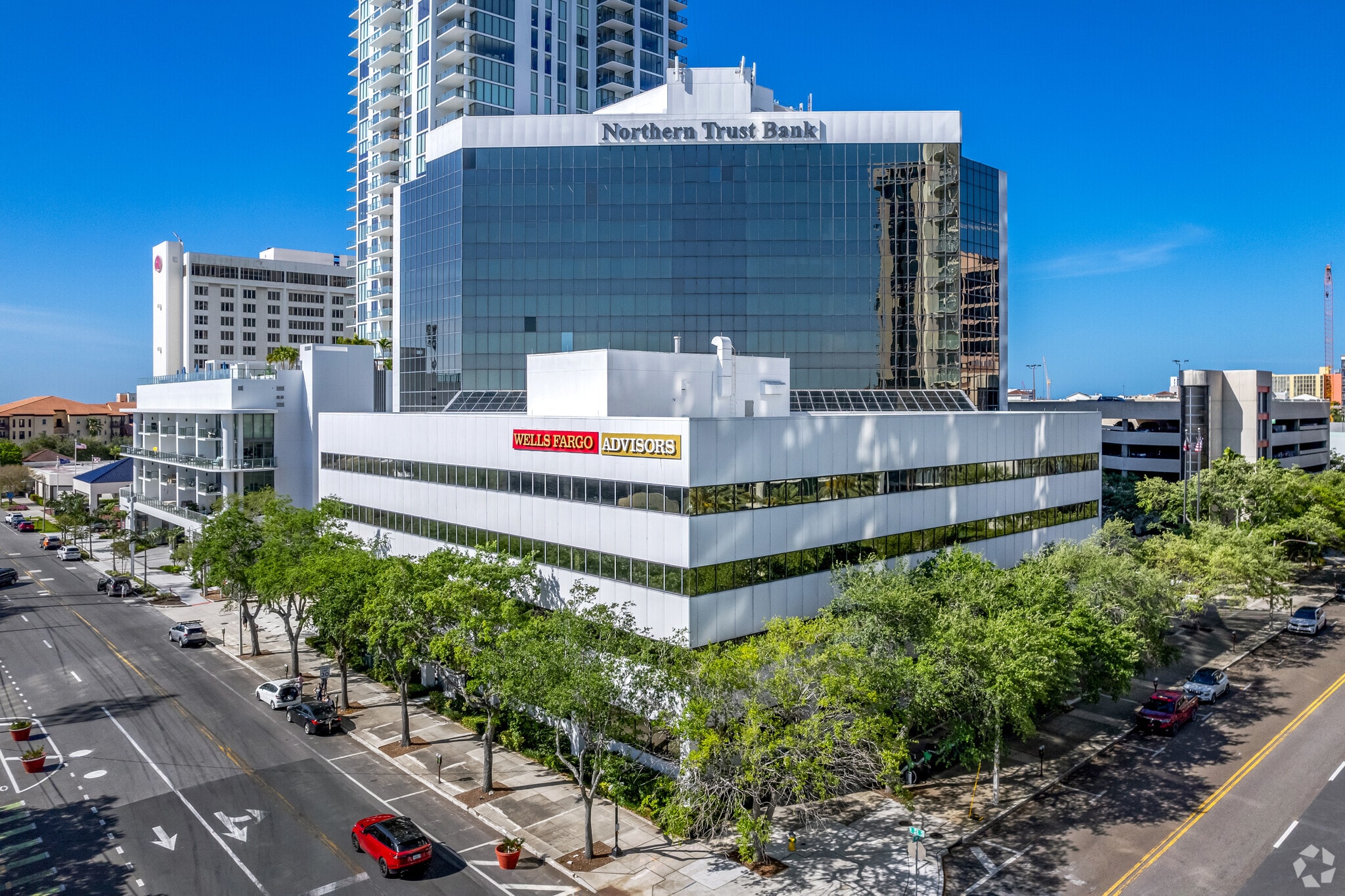 100 2nd Ave S, Saint Petersburg, FL for lease Building Photo- Image 1 of 36