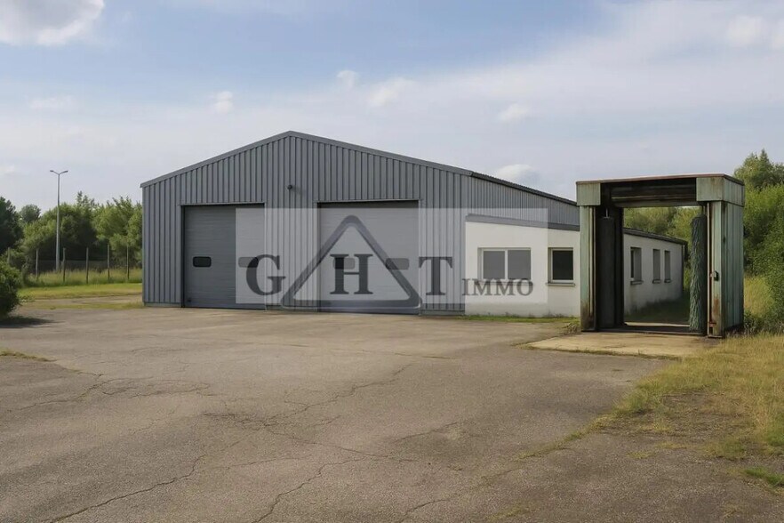 Industriel dans Argenteuil à vendre - Photo du bâtiment - Image 1 de 3