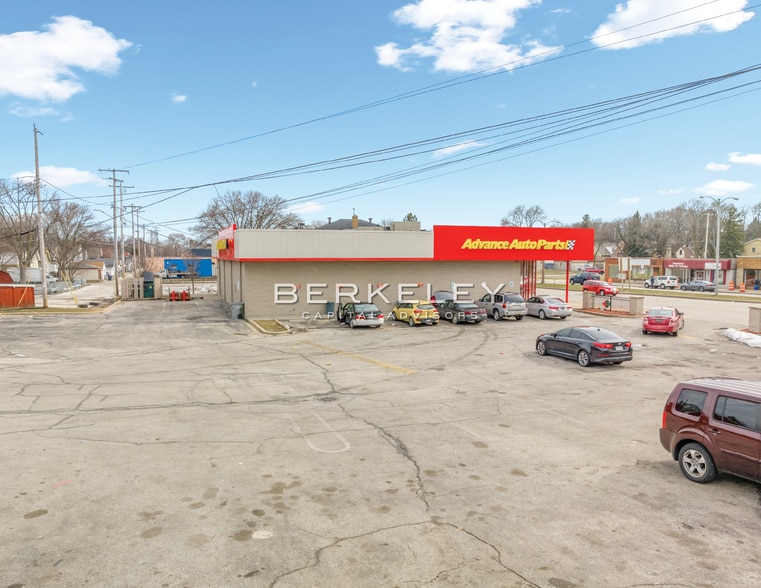 4934 W Fond Du Lac Ave, Milwaukee, WI for lease - Building Photo - Image 3 of 10
