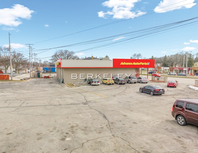 4934 W Fond Du Lac Ave, Milwaukee, WI à louer - Photo du bâtiment - Image 3 de 10