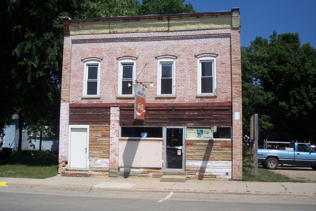 130 N Paw Paw St, Lawrence, MI for sale - Building Photo - Image 3 of 3