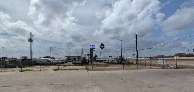 4701 Ayers St, Corpus Christi, TX for lease Primary Photo- Image 1 of 6
