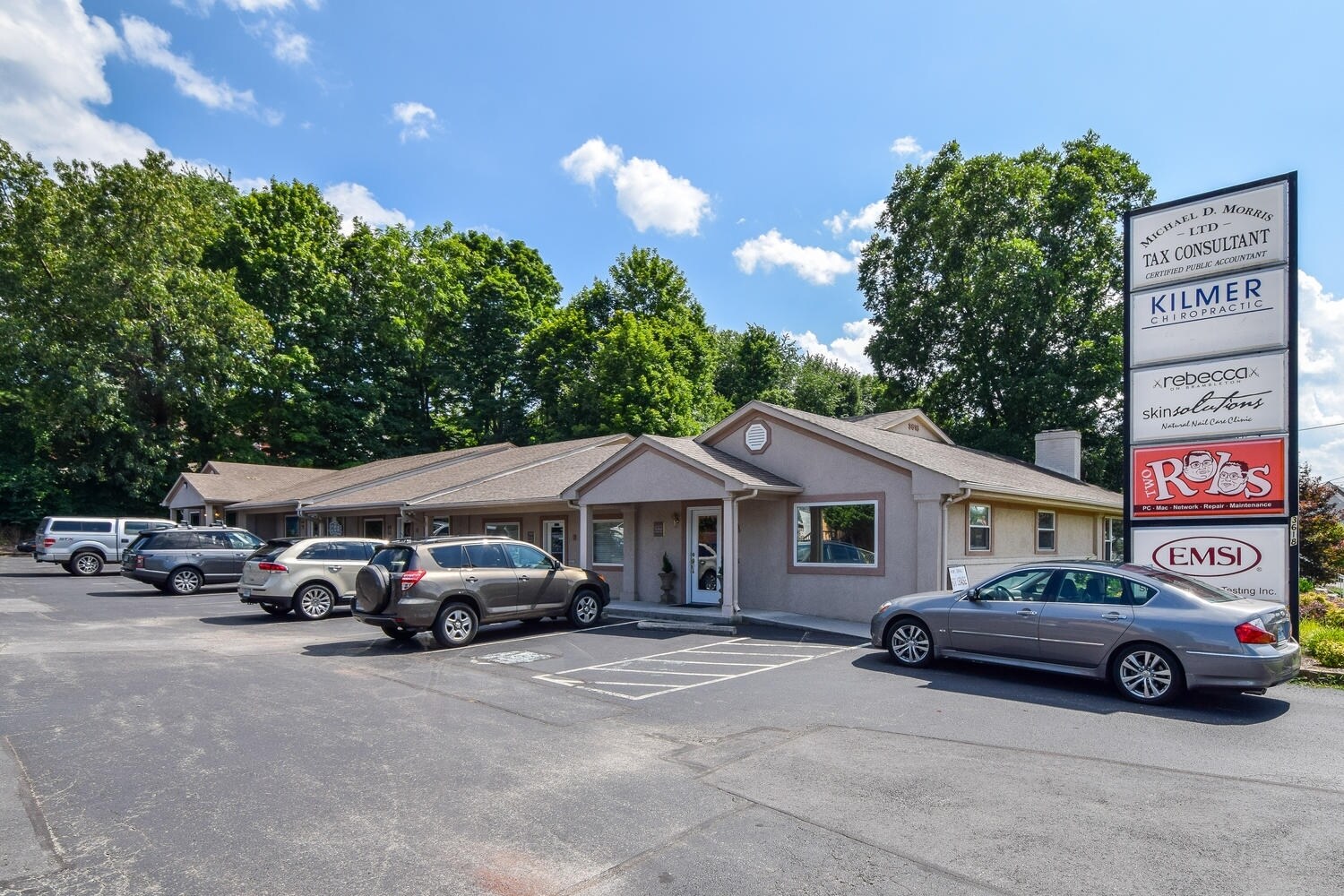 3618 Brambleton Ave, Roanoke, VA à vendre Photo du bâtiment- Image 1 de 1