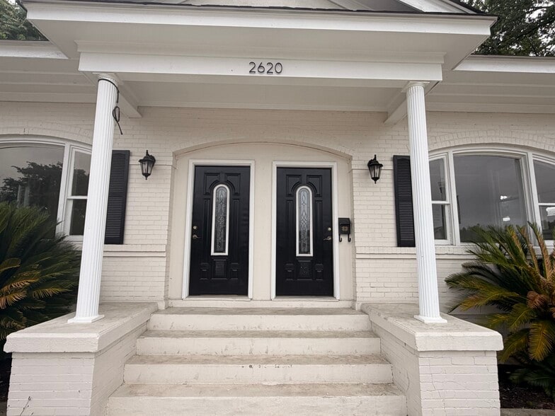 2620 Main St, Columbia, SC for lease - Building Photo - Image 1 of 13