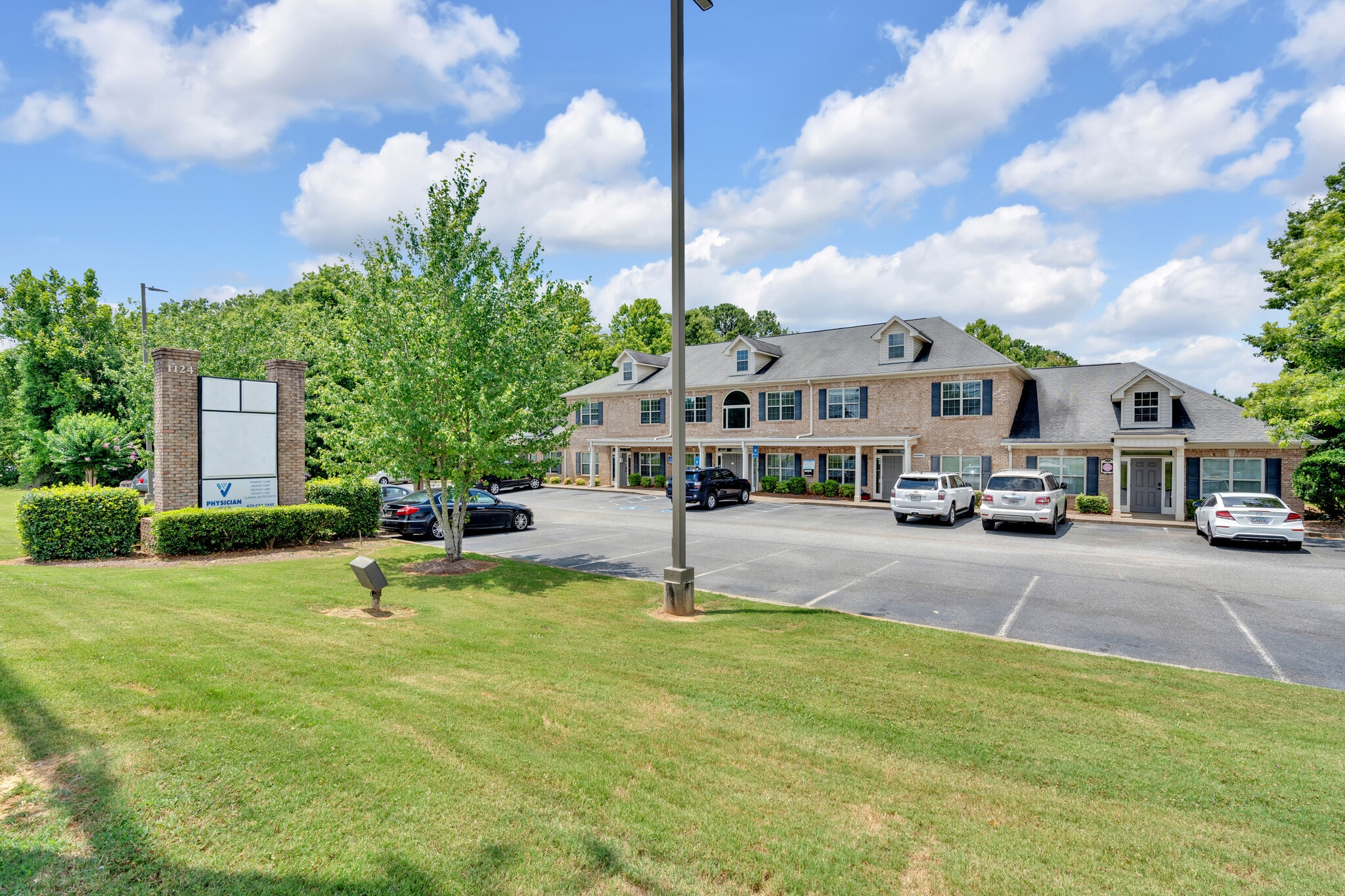 1124 N Tennessee St, Cartersville, GA for lease Building Photo- Image 1 of 12