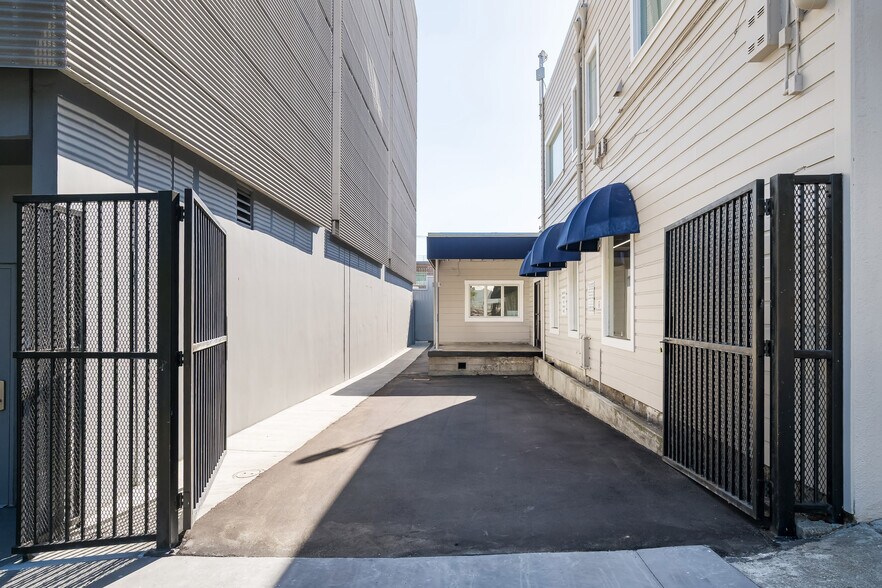 343-345 Vermont St, San Francisco, CA à louer - Photo du bâtiment - Image 3 de 12
