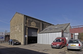 Plus de détails pour Iron Bridge Rd, West Drayton - Industriel à louer