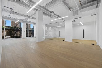 300 Kent Ave, Brooklyn, NY for lease Interior Photo- Image 1 of 9