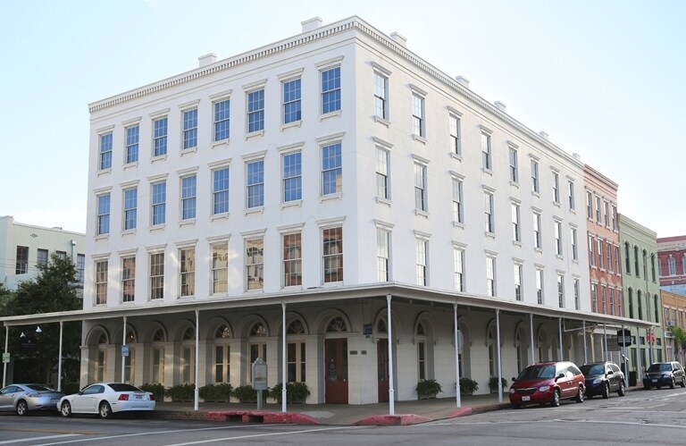 2228 Mechanic St, Galveston, TX à louer - Photo du bâtiment - Image 1 de 19