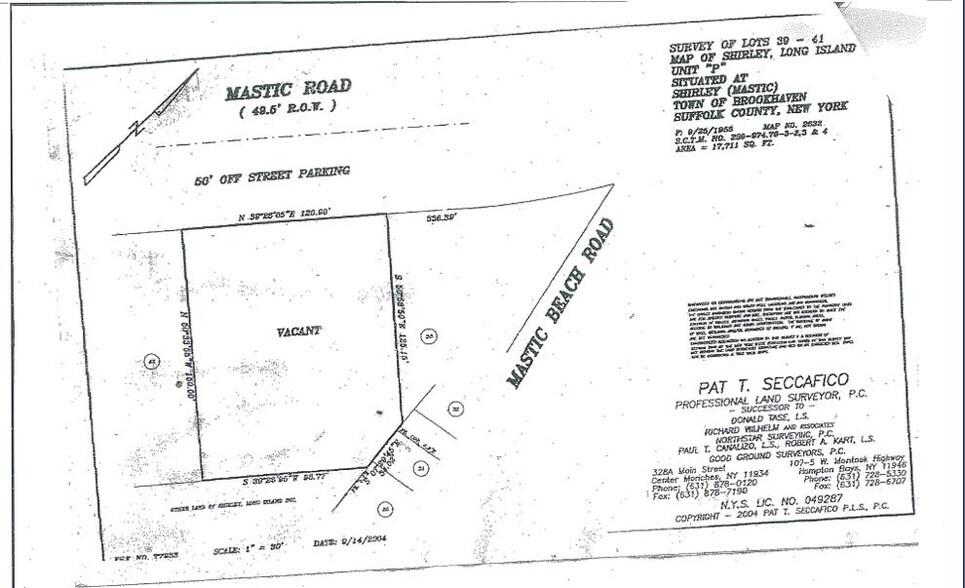 Mastic Rd, Mastic Beach, NY à vendre - Photo du bâtiment - Image 3 de 3
