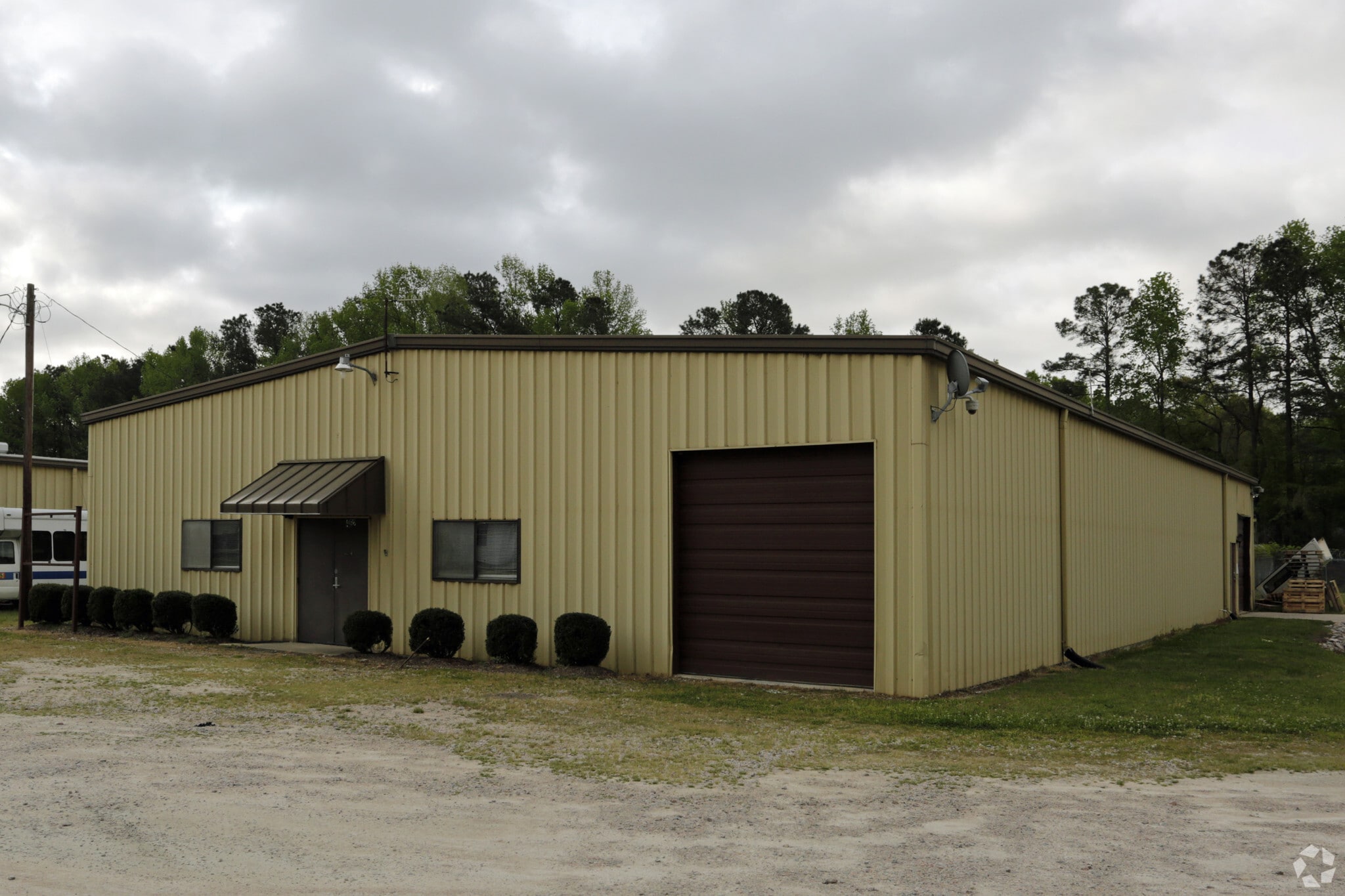 462 Old Wilson Rd, Wendell, NC for lease Primary Photo- Image 1 of 4