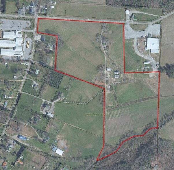 80 School House Rd, Mills River, NC for sale - Primary Photo - Image 2 of 6