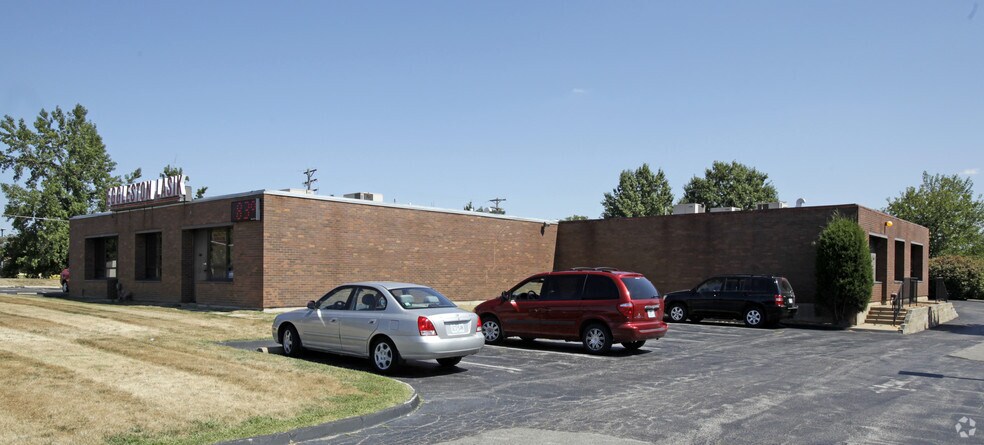 10007 Kennerly Rd, Saint Louis, MO à vendre - Photo du bâtiment - Image 1 de 3