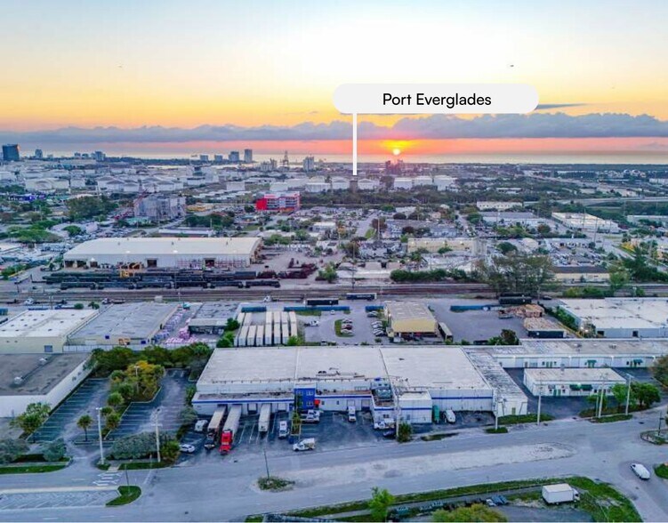 3220 SW 2nd Ave, Fort Lauderdale, FL à louer - Photo du bâtiment - Image 3 de 20