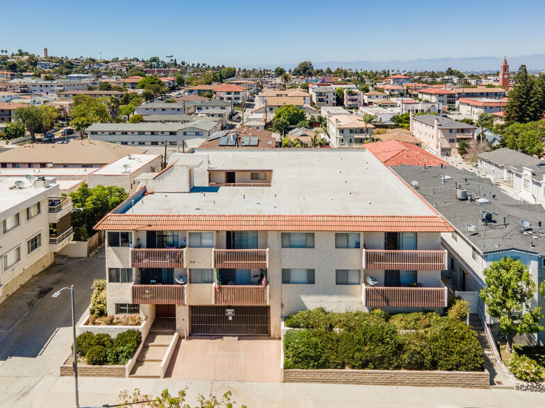 966 West 11th Street, San Pedro, CA à vendre - Photo principale - Image 1 de 1